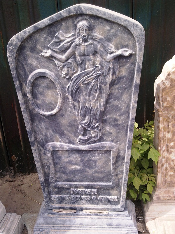 Памятник надгробный «Иисус»